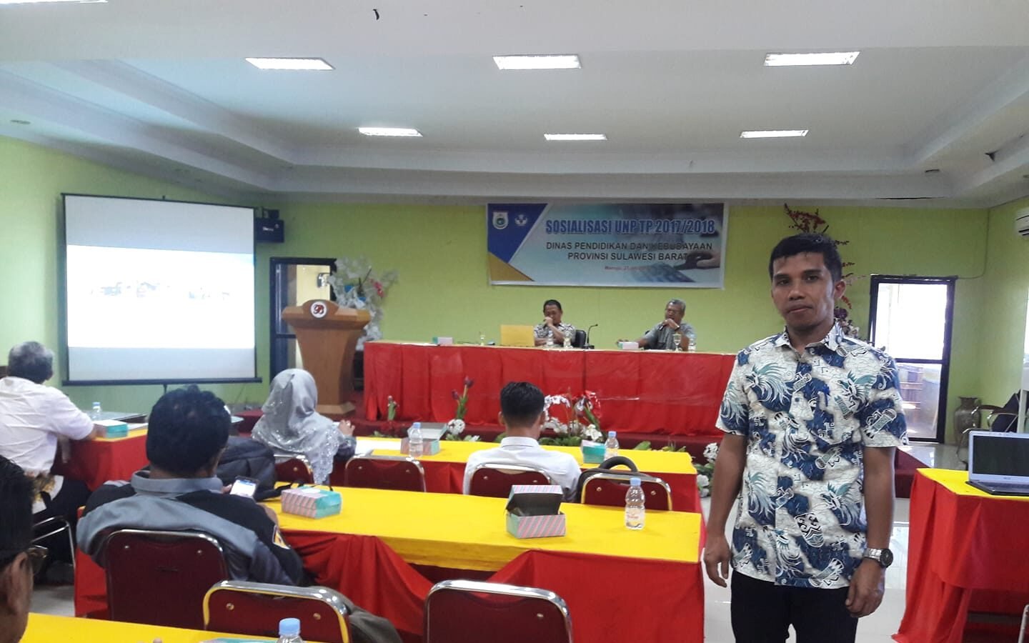 Strategi Mengejutkan di Balik Revolusi Pendidikan Sulawesi Barat: Lebih dari Sekadar Angka dan Ruang Kelas
